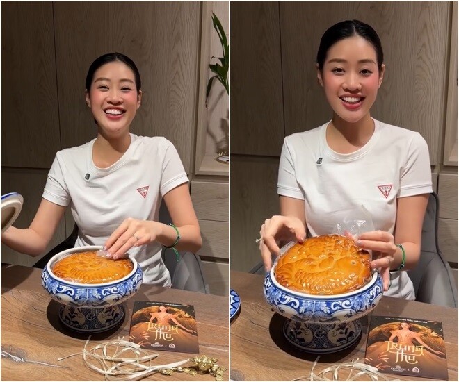 Chiếc bánh Trung thu vàng ươm với họa tiết cá chép. Kích thước lớn cùng vẻ ngoài đẹp mắt của chiếc bánh cho thấy Khánh Vân rất có tâm khi dành tặng cho bạn bè và cả gia đình họ.