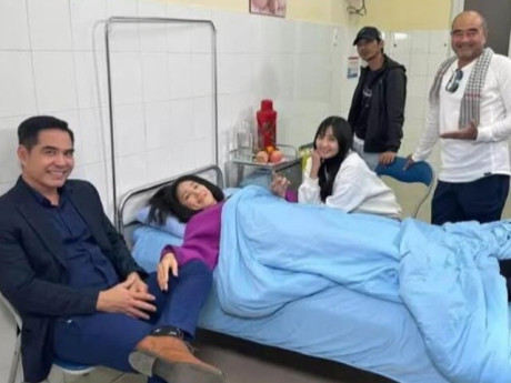 Nữ NSƯT U50 bị đồn sinh con cho diễn viên Trung Dũng: "Lúc nhỏ tôi yêu người lớn, lúc lớn tôi yêu người nhỏ"