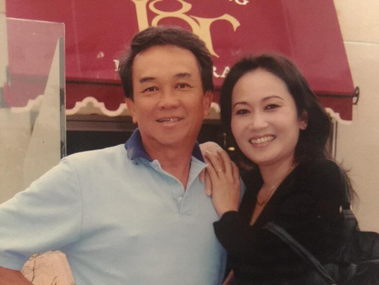 Thanh Hằng từng tiết lộ, khi sang Mỹ cha cô làm tài xế cho người già.