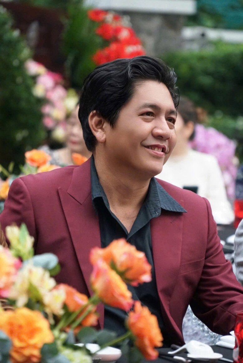 Thanh Thúy đã khen ông xã bảnh tỏn hơn sau khi giảm thành công 10kg.