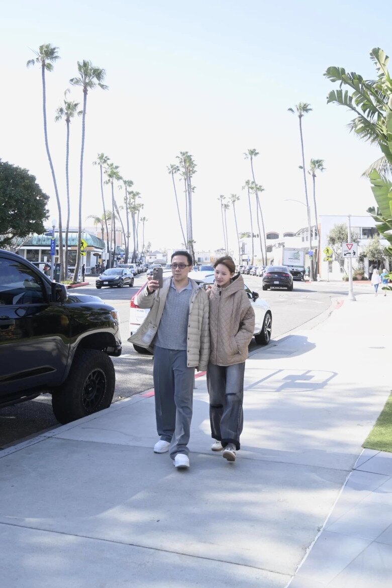 Trấn Thành từng nói thời gian sẽ trả lời, và anh đã ở bên Hari 10 năm.