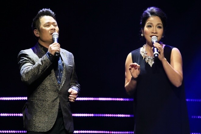 Cả khi chia tay, cặp đôi vẫn có thể đứng trên cùng sân khấu.