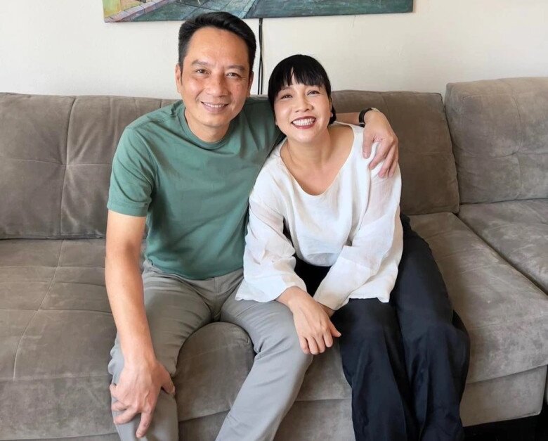 Anh Quân không ghen, thậm chí còn phối nhạc nhiệt tình cho vợ và người yêu cũ của vợ hát.