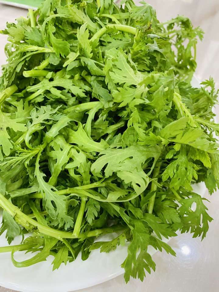 Nữ ca sĩ lấy đại gia Hải Phòng nấu món đặc sản quê chồng làm vợ cũ Đàm Vĩnh Hưng và nhiều người xuýt xoa - 8