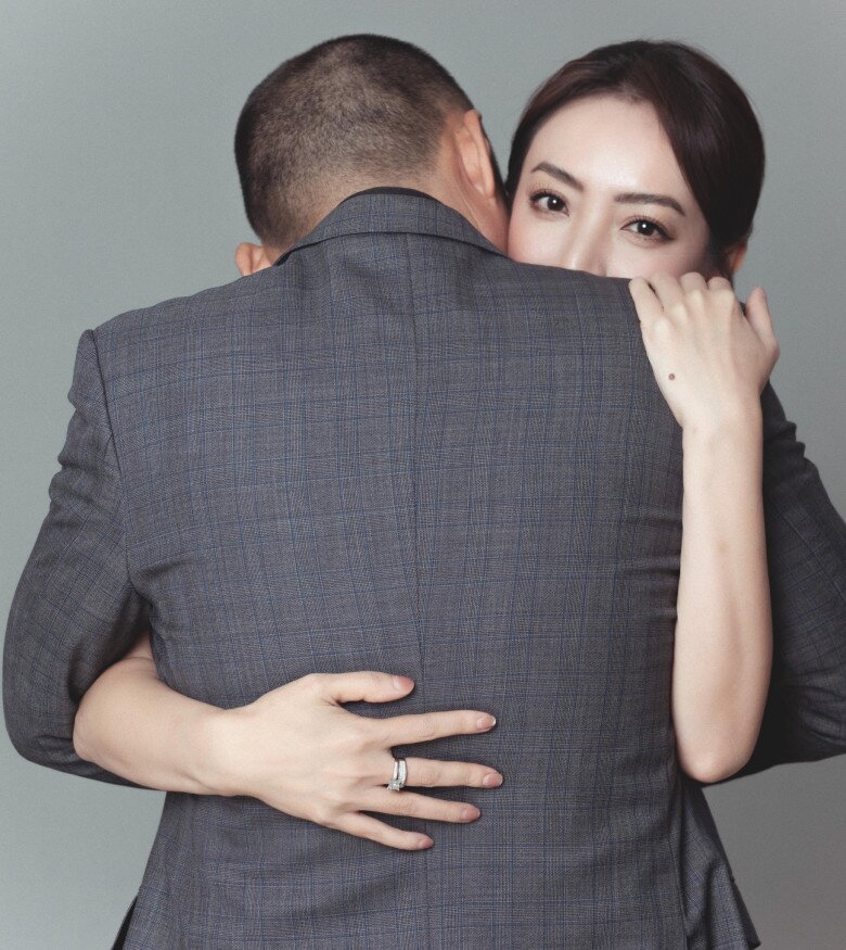 Thu Trang từng dí dỏm kể về việc chồng quăng tiền để dỗ.