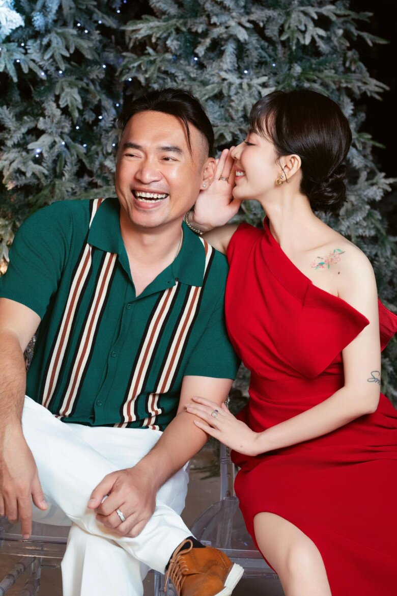 Cặp đôi hay gây gổ hồi mới yêu nhưng ngày càng hiểu nhau sau khi cưới.