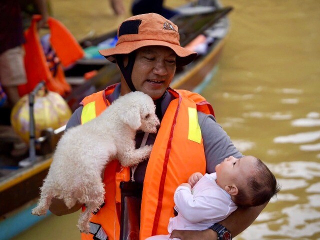 7 ngày ứng cứu nơi rốn lũ