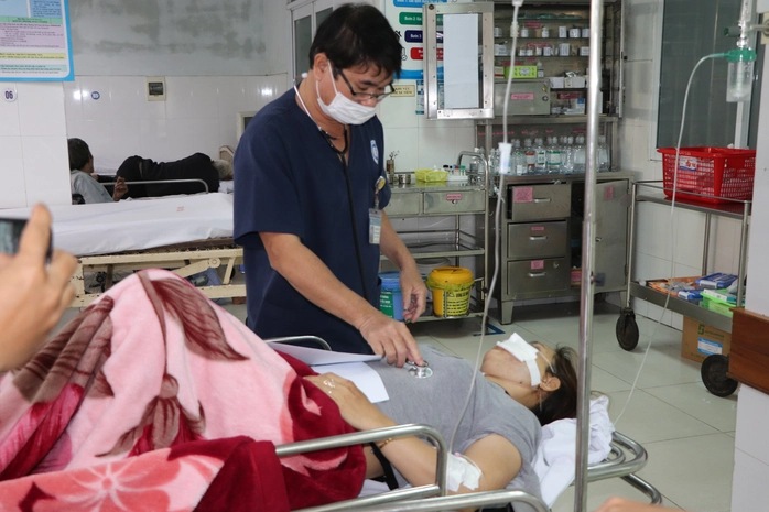 Bệnh nhân trong vụ tai nạn trên đường cao tốc Đà Nẵng - Quảng Ngãi được điều trị tại bệnh viện