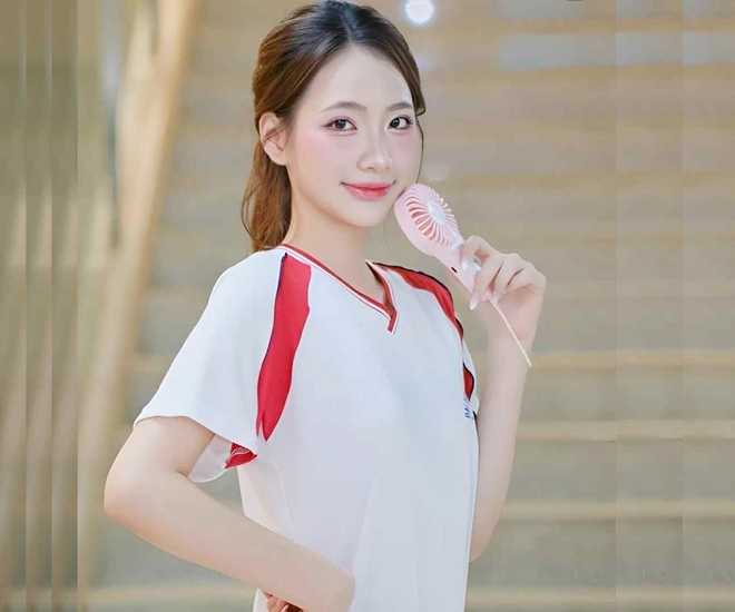 Giao diện xinh đẹp của “cô đồng nát” 19 tuổi
