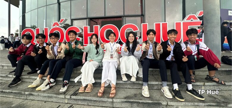 Học sinh chuyên Quốc học Huế đã sẵn sàng (Ảnh: VTV)