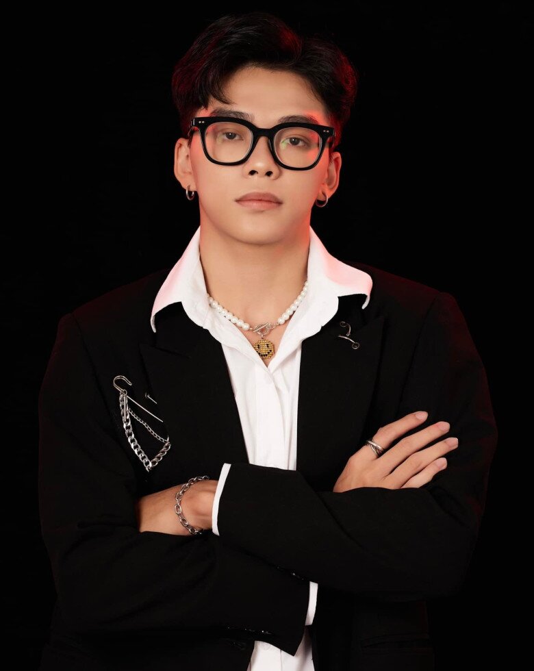 Xuân Thiện sở hữu ngoại hình và phong cách đời thường không thua kém các nam thần 