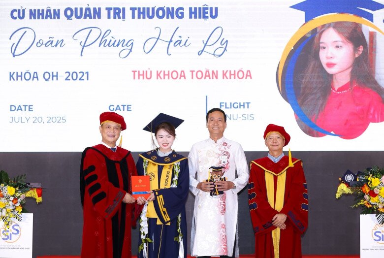 Thành quả xứng đáng sau hành trình nỗ lực 