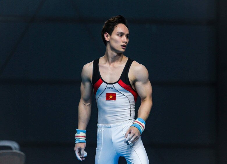 Chiếc visual xứng danh hot boy thể dục dụng cụ Việt Nam