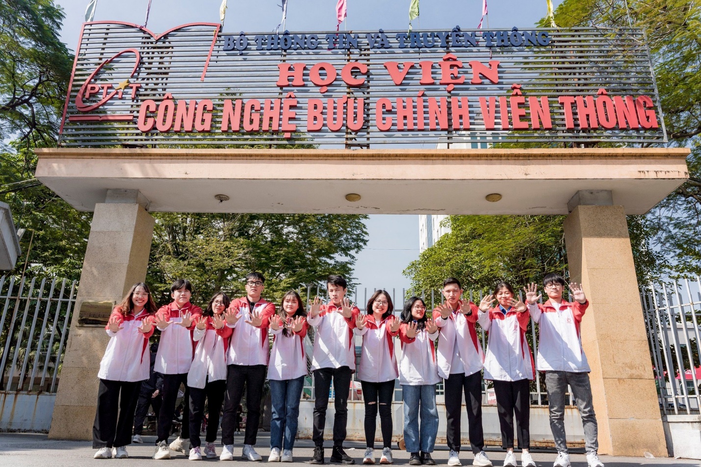 Tỷ lệ sinh viên tốt nghiệp có việc làm cao