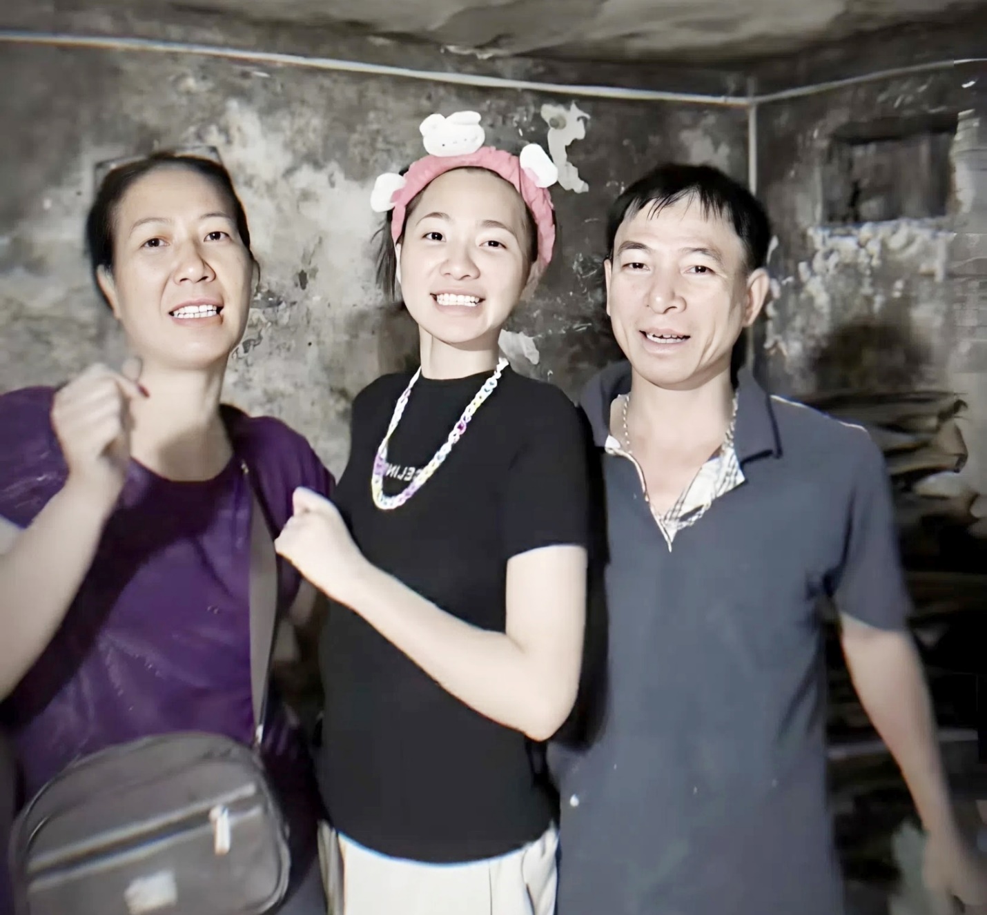 Cát Phương luôn tự hào về nghề đồng nát 3 đời của gia đình mình