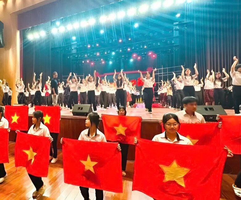 Buổi tổng duyệt với những tiết mục đặc sắc 