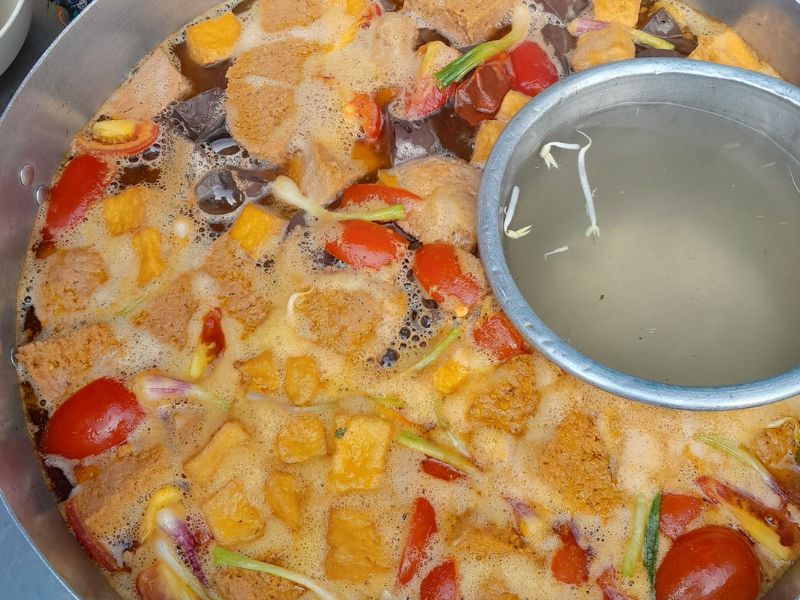 Nấu nước dùng rất quan trọng