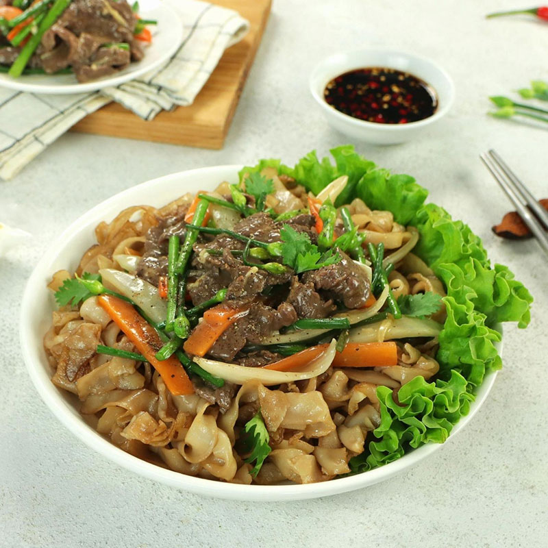 Phở xào hấp dẫn, dễ ăn và đủ dinh dưỡng