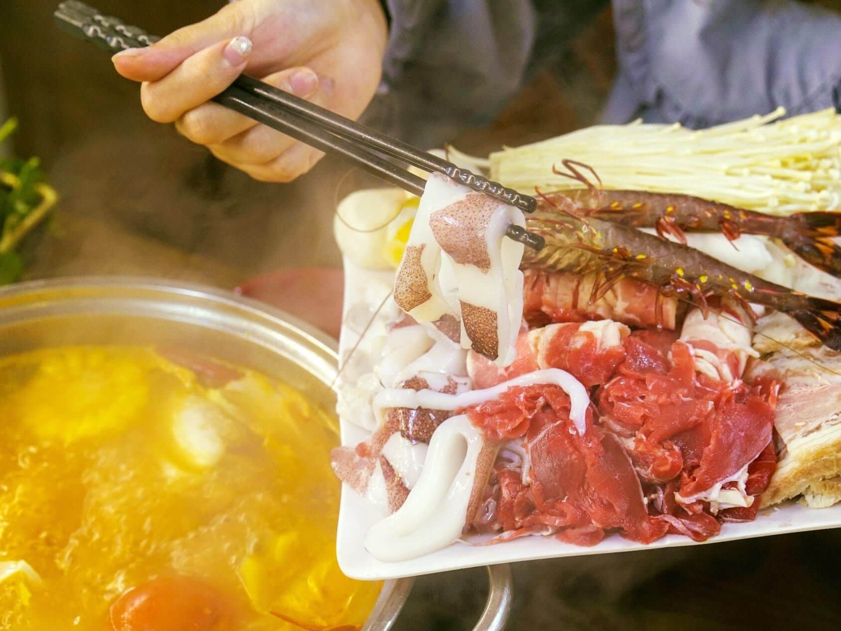 Ăn lẩu ở đây không cần lo về giá