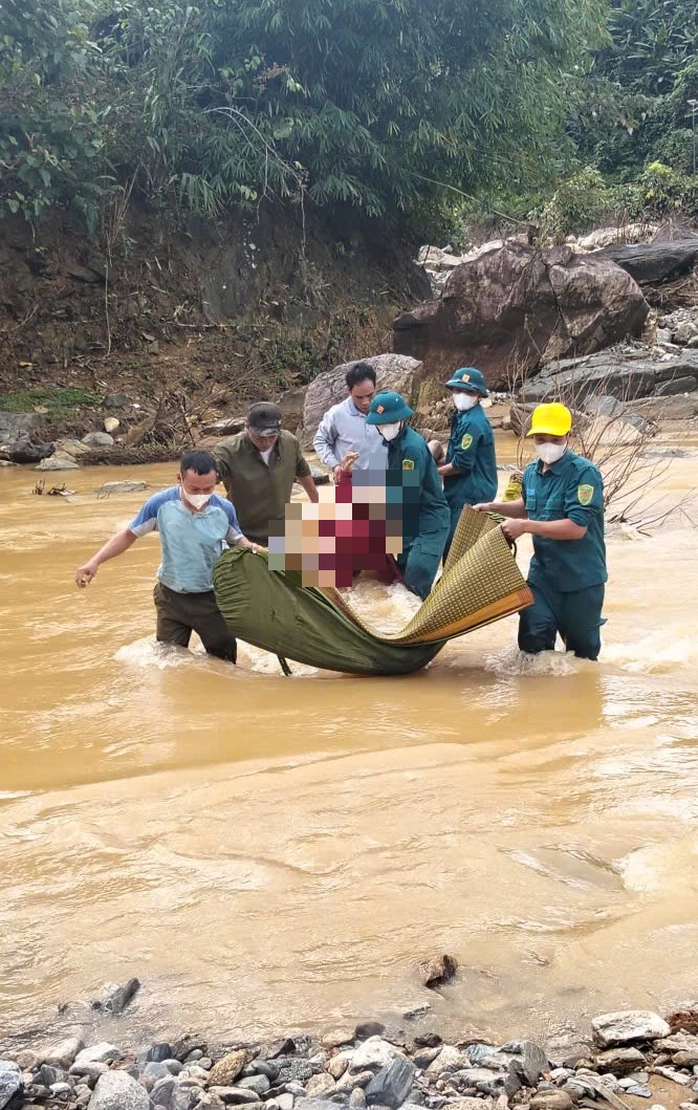 Thi thể ông Trần Đình Lân được tìm thấy trên sông