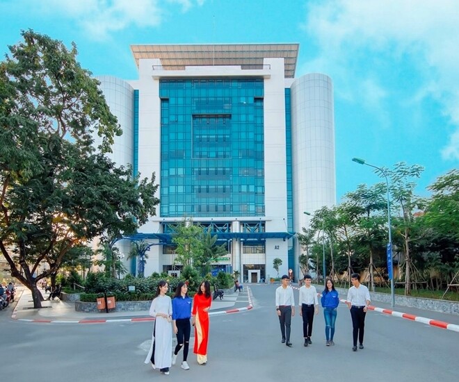 Đại học Kinh tế Quốc dân là mơ ước của nhiều sinh viên 