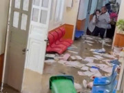 Sức khỏe - Nước lũ cuồn cuộn đổ vào bệnh viện ở Sơn La, máy móc, thiết bị y tế trôi theo dòng nước