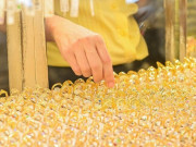 Tin tức - Giá vàng tăng thêm gần 3 triệu đồng mỗi lượng