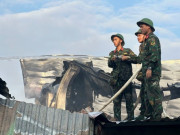 Tin tức - 400 bộ đội chữa cháy xưởng nhựa rộng hơn 4.000 m2