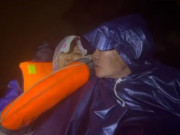 Tin tức - Cứu người trong lũ dữ ở Huế: "Chị cố lên, đừng ngủ nhé"