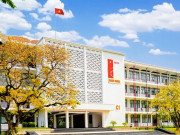 5 Đại học lớn ở Việt Nam đạt chuẩn chất lượng quốc tế, toàn trường nổi tiếng, đào tạo nhiều ngành HOT