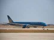 Tin tức - Hình ảnh chuyến bay đầu tiên hạ cánh xuống sân bay Long Thành