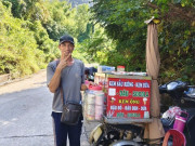 Lifestyle - Anh bán kem đi chân đất, quay phim điệu nghệ ở hòn đảo An Giang gây sốt