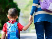 Tin tức - Mẹ đi bước nữa đành gửi con trai 5 tuổi về quê rồi thất lạc, 54 năm sau, tin vui bất ngờ đến với đại gia đình 