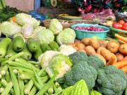 Tiêu dùng - Giá rau củ quả cao ngất ngưởng