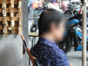 Người đàn ông U60 giấu vợ con đi chăm sóc bệnh nhân, kể chuyện nghề éo le