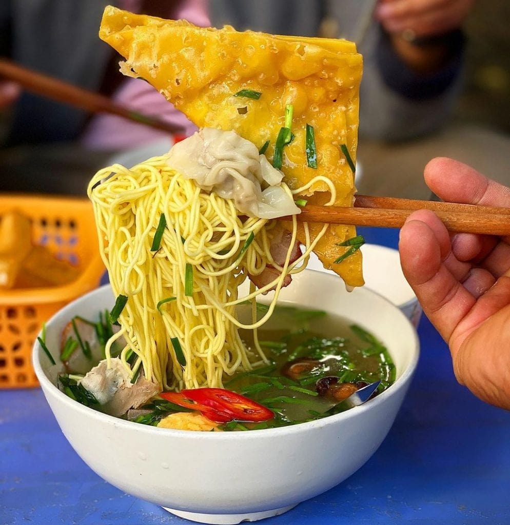 Mì vằn thắn thơm ngon đậm vị