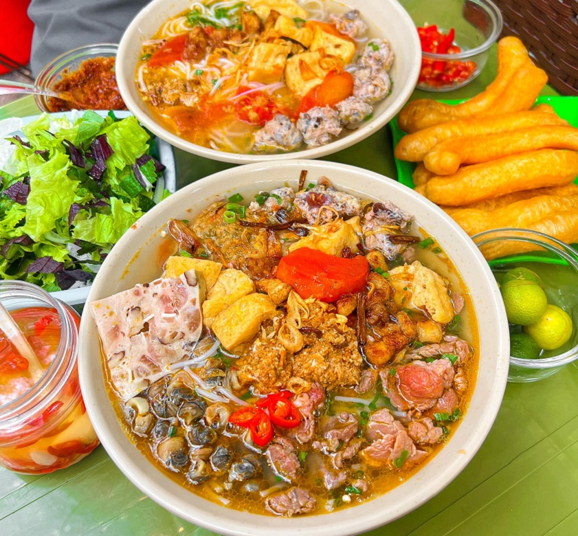 Bún riêu cũng là một lựa chọn hay