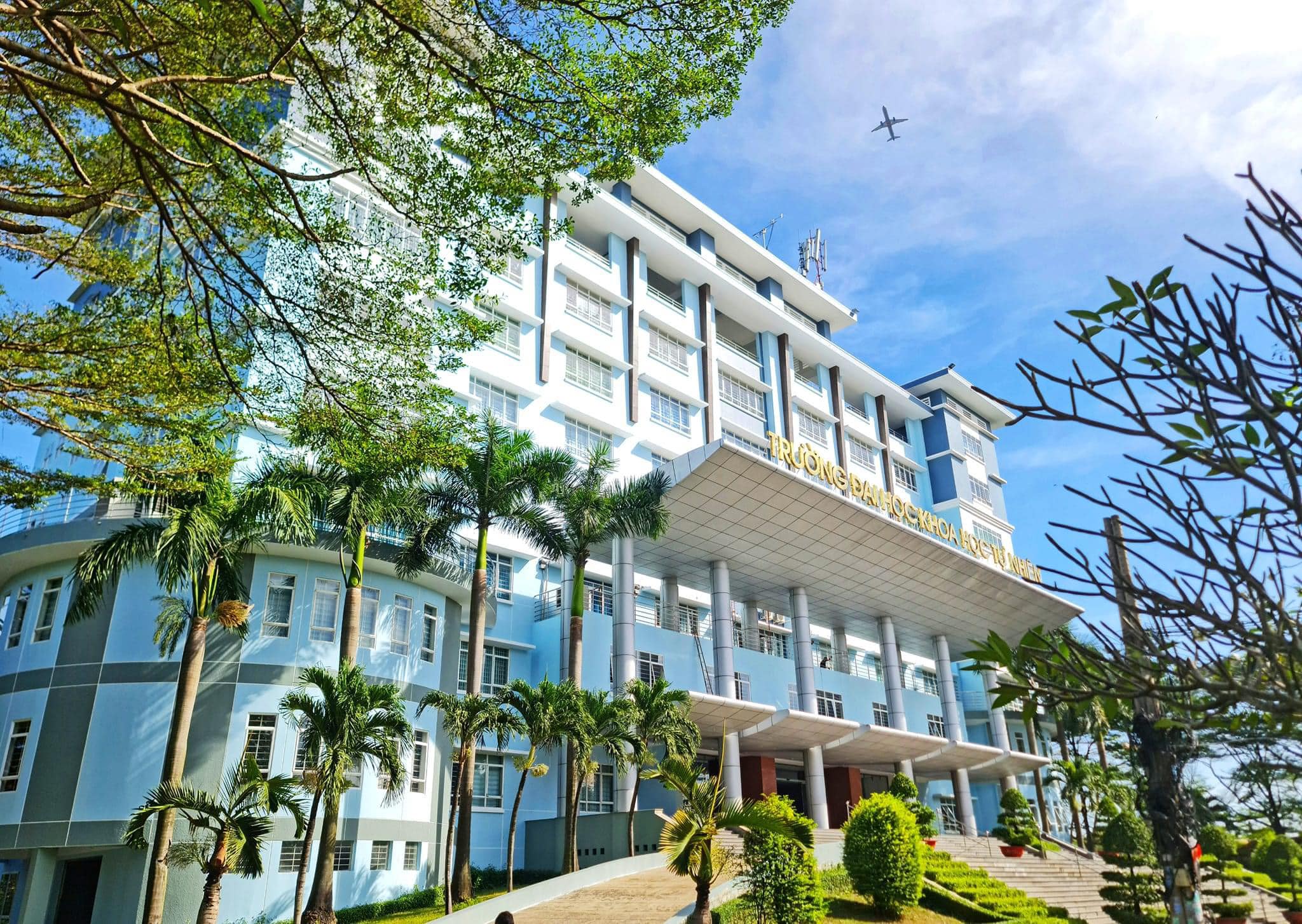 Đại học Khoa học Tự nhiên TP.HCM có điểm chuẩn cao ngất ngưởng