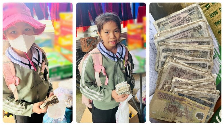 Hình ảnh Ngọc cầm trên tay xấp tiền lẻ, bẽn lẽn gửi ủng hộ bà con vùng lũ khiến nhiều người xúc động.