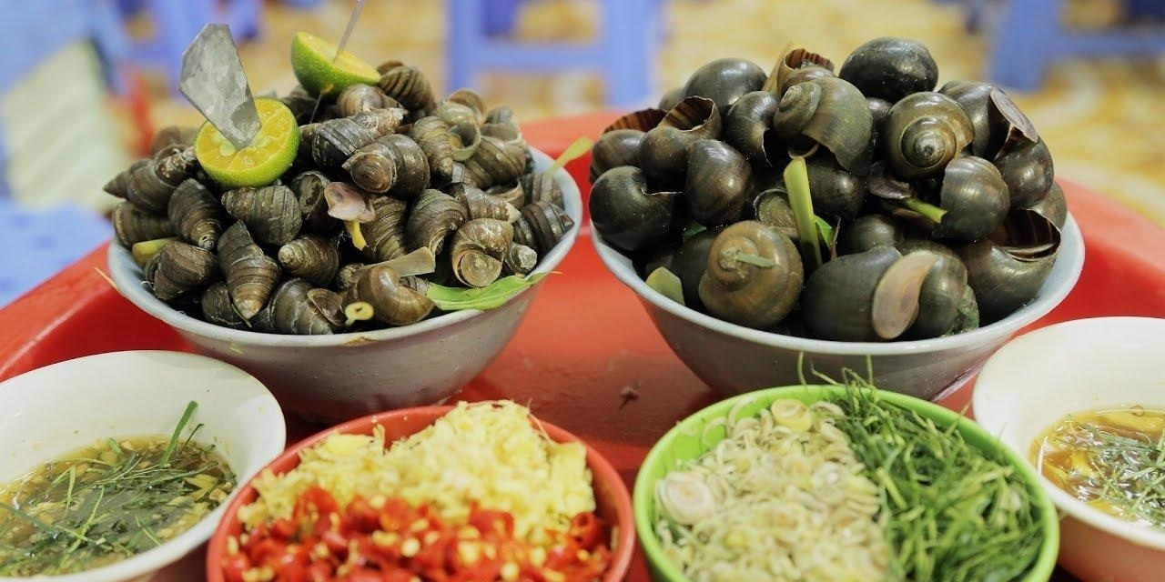 Món ốc luộc với hương vị truyền thống