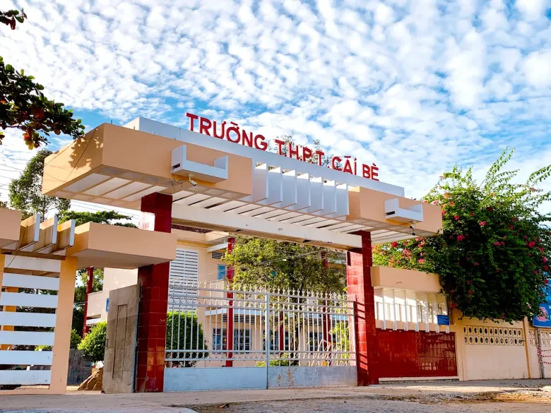 Trường THPT Cái Bè là cái tên mới nổi trên bản đồ chung kết Olympia