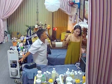 Xác minh clip người đàn ông đánh vợ cũ dã man