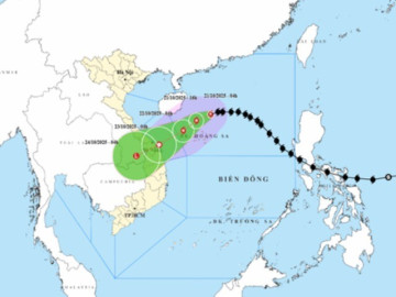 Bão Fengshen tăng lên cấp 12 và suy yếu dần khi vào gần bờ