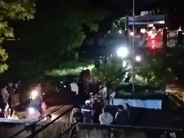 Lâm Đồng: Vỡ hồ chứa, lũ cuồn cuộn về trong đêm, 3 người bị cuốn trôi