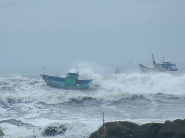 Điểm bất thường của cơn bão số 14 sắp vào Biển Đông