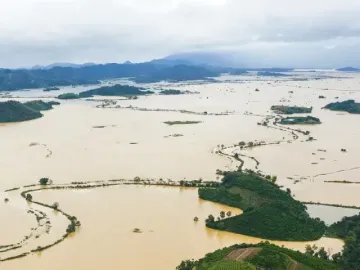 Cảnh báo lũ khẩn cấp trên nhiều sông ở Đắk Lắk