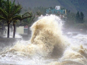 Tin tức 24h: Áp thấp nhiệt đới lạ thường vào Biển Đông, diễn biến tiếp theo thế nào?