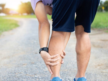 Sức khỏe - Làm thế nào để thoát khỏi chuột rút cơ ở chân?
