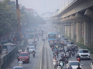 Vì sao bụi mịn ở Hà Nội tăng cao, có thời điểm là thành phố ô nhiễm nhất thế giới?
