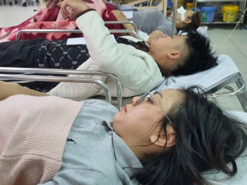 Cô dâu bàng hoàng kể khoảnh khắc ô tô khách va chạm với xe đầu kéo khiến 11 người thương vong